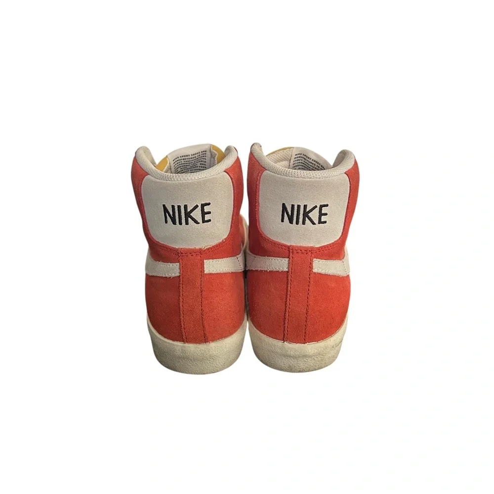 Nike Men’s Blazer Mid 77 Red Suede Shoes Sz 8.5 / 10